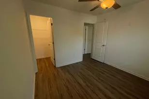 705 W Parker Rd, Greenville, SC 29611 - Photo 12
