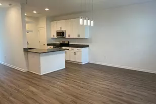 705 W Parker Rd, Greenville, SC 29611 - Photo 10