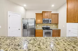 222 Marefair Ln, Simpsonville, SC 29680 - Photo 8