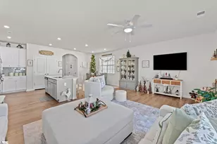 6 Loebner Ln, Simpsonville, SC 29680 - Photo 10