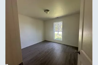 204 Dillon Drive, Clinton, SC 29325 - Photo 6