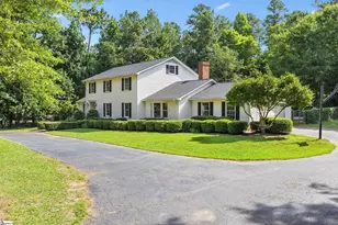 106 Wilderness Dr, Laurens, SC 29360 - Photo 2