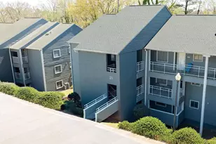 2101 Northlake Dr, Anderson, SC 29625 - Photo 2