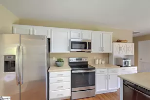 109 Country Glen Ct, Greer, SC 29651 - Photo 12
