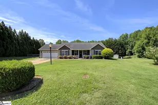 109 Country Glen Ct, Greer, SC 29651 - Photo 2