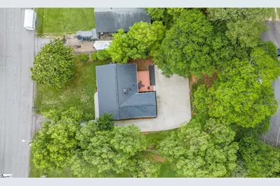 17 Eisenhower Drive, Greenville, SC 29607 - Photo 2