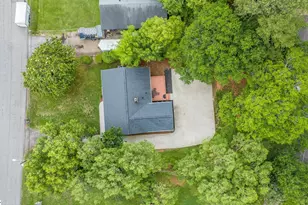 17 Eisenhower Dr, Greenville, SC 29607 - Photo 2