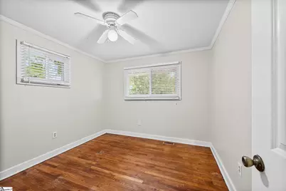 17 Eisenhower Drive, Greenville, SC 29607 - Photo 14
