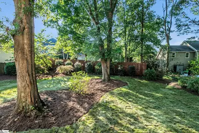 109 E Hypericum Lane, Greenville, SC 29615 - Photo 8