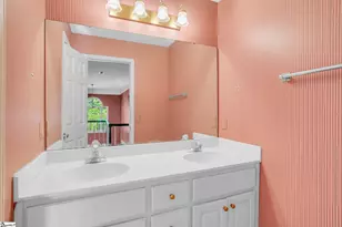 211 W Hypericum Ln, Greenville, SC 29615 - Photo 46