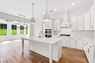 103 Halowell Ln, Travelers Rest, SC 29690 - Photo 2