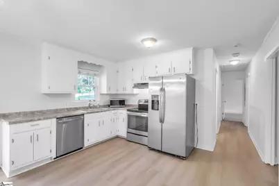 103 Davis Drive, Piedmont, SC 29673 - Photo 2
