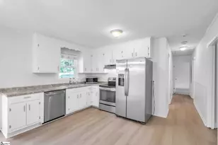 103 Davis Dr, Piedmont, SC 29673 - Photo 2