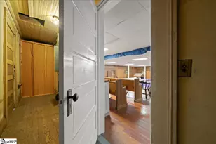 439 NE Main St, Easley, SC 29640 - Photo 8