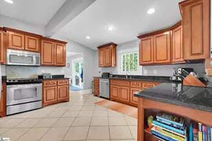 19 David St, Greenville, SC 29609 - Photo 10