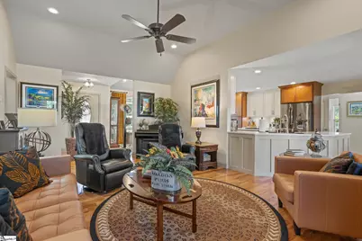 330 War Emblem Drive, Boiling Springs, SC 29316 - Photo 8