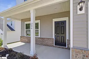 204 Moretz Pl, Spartanburg, SC 29306 - Photo 4