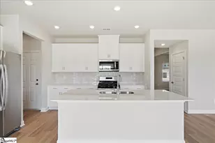 204 Moretz Pl, Spartanburg, SC 29306 - Photo 12