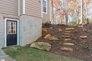 183 Wittmore Ln, Cleveland, SC 29635 - Photo 8