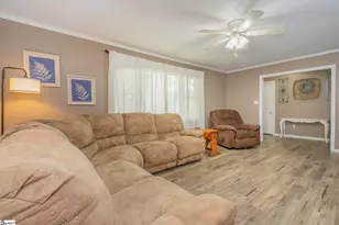 1006 Gordon St, Anderson, SC 29626 - Photo 2