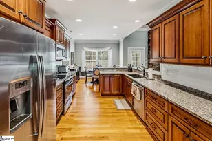 821 E Golden View Ln, Boiling Springs, SC 29316 - Photo 20