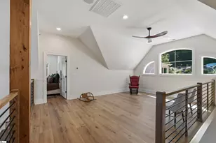 305 Harbor Dr, Seneca, SC 29678 - Photo 30