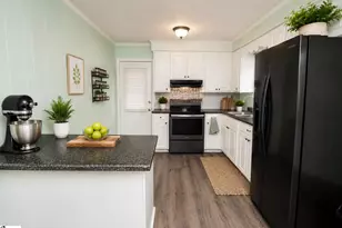 281 Norwood St, Pacolet, SC 29372 - Photo 6