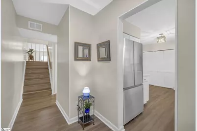 51 Summercreek Drive, Spartanburg, SC 29307 - Photo 6