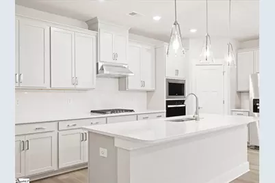 419 Ragland Avenue, Greer, SC 29651 - Photo 2
