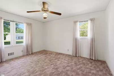 814 Mountain Vew Court, Greer, SC 29651 - Photo 20