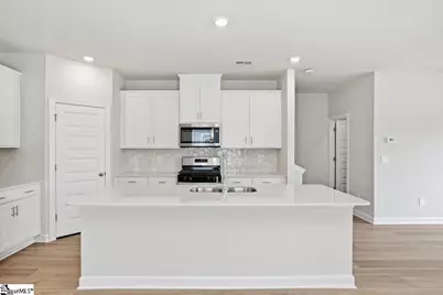 439 Blissful Court, Taylors, SC 29687 - Photo 6