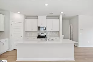 439 Blissful Ct, Taylors, SC 29687 - Photo 6