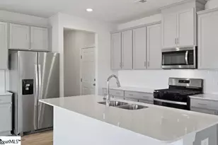 235 Abraham Wy, Boiling Springs, SC 29316 - Photo 2