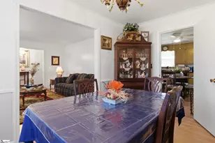 2 Elkhorn Dr, Greenville, SC 29617 - Photo 8