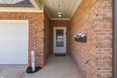 226 Glen Crest Drive, Moore, SC 29369 - Photo 4