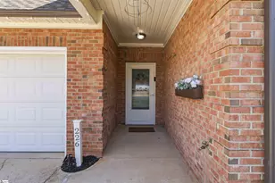 226 Glen Crest Dr, Moore, SC 29369 - Photo 4