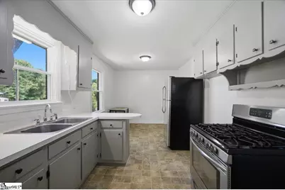 15 Duncan Road, Greenville, SC 29617 - Photo 12