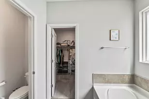 104 Pendergast Rd, Greenville, SC 29605 - Photo 14