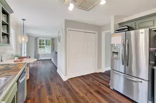 208 Charmar Way, Taylors, SC 29687 - Photo 6