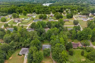 121 Confederate Ln, Greer, SC 29651 - Photo 32