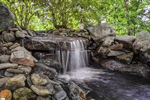 100 Crystal Ln, Pickens, SC 29671 - Photo 2