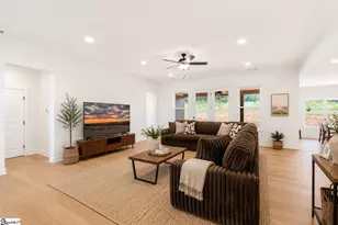 161 Meadow Park Dr, Easley, SC 29640 - Photo 8