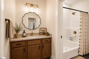 161 Meadow Park Dr, Easley, SC 29640 - Photo 30