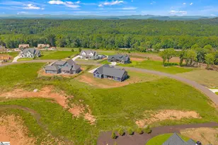 161 Meadow Park Dr, Easley, SC 29640 - Photo 34