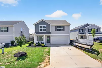 227 Celebration Avenue, Anderson, SC 29625 - Photo 2