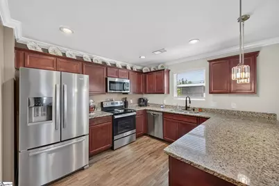 227 Celebration Avenue, Anderson, SC 29625 - Photo 8
