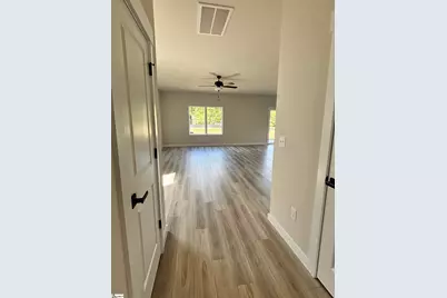 407 West Claywalk Road, Woodruff, SC 29388 - Photo 2