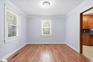 31 Blackburn St, Greenville, SC 29607 - Photo 16