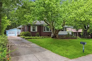 31 Blackburn St, Greenville, SC 29607 - Photo 4