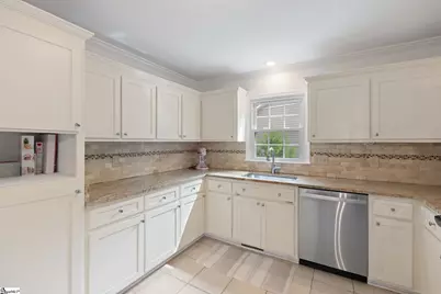 1031 Summit Drive, Greenville, SC 29609 - Photo 16